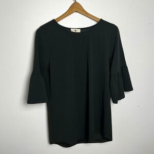 NWT Betsey's Boutique Olive Flutter Sleeve Blouse Top Woman's Medium Feminine